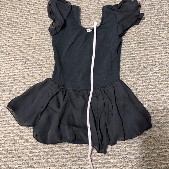 Leotards - Picture 2 of 8